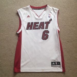 Lebron James Jersey